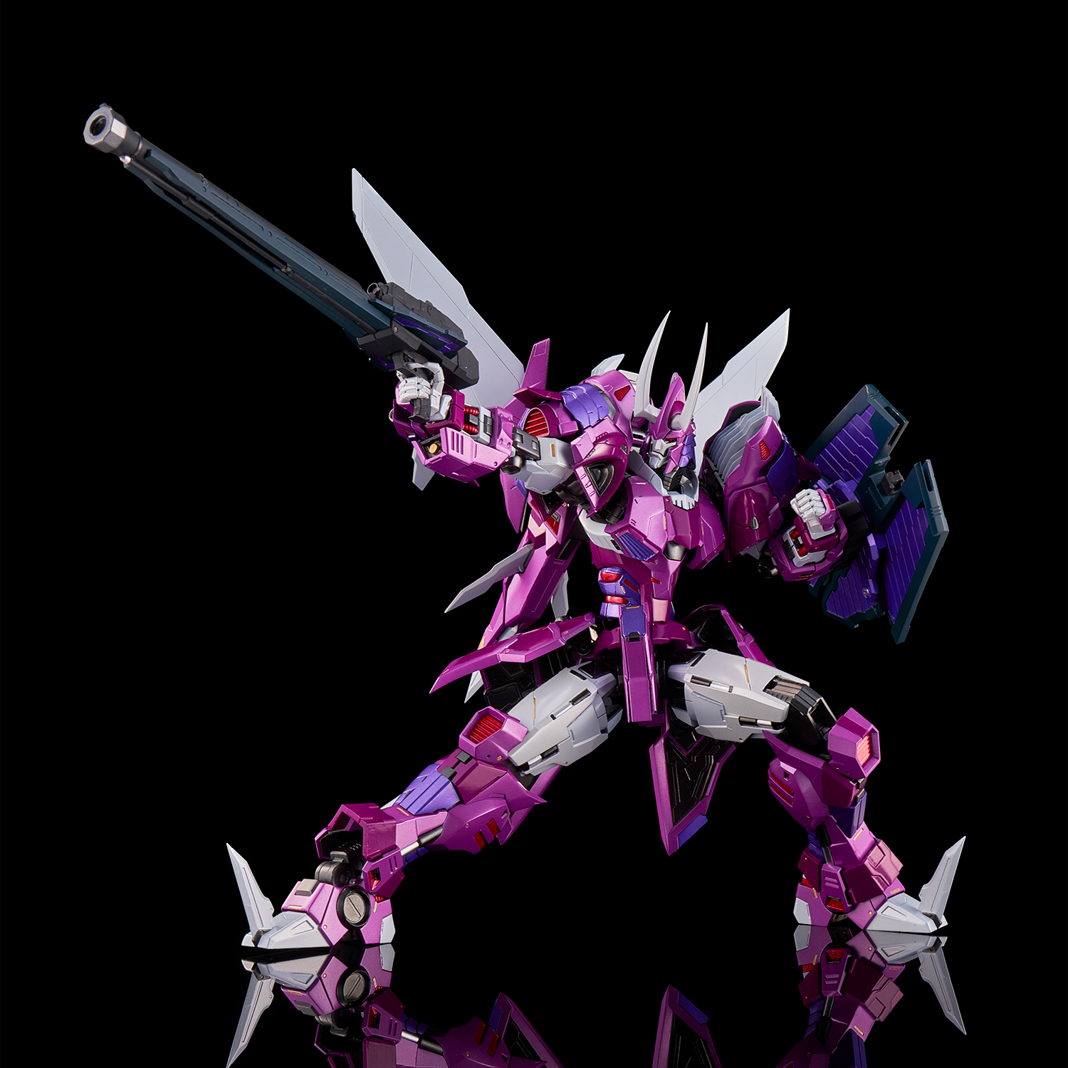 [KURO KARA KURI] Cyclonus